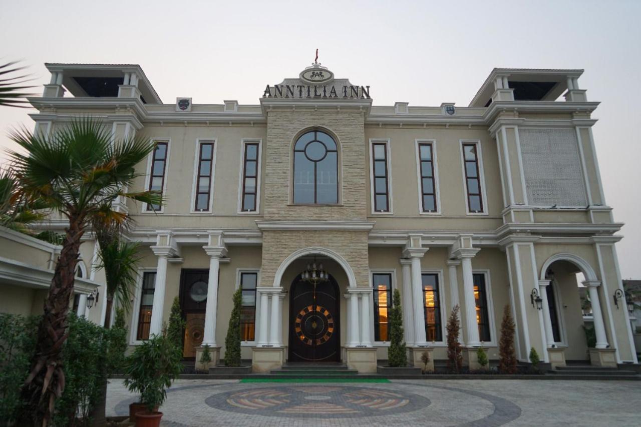 Anntilia Inn Ludhiana Buitenkant foto