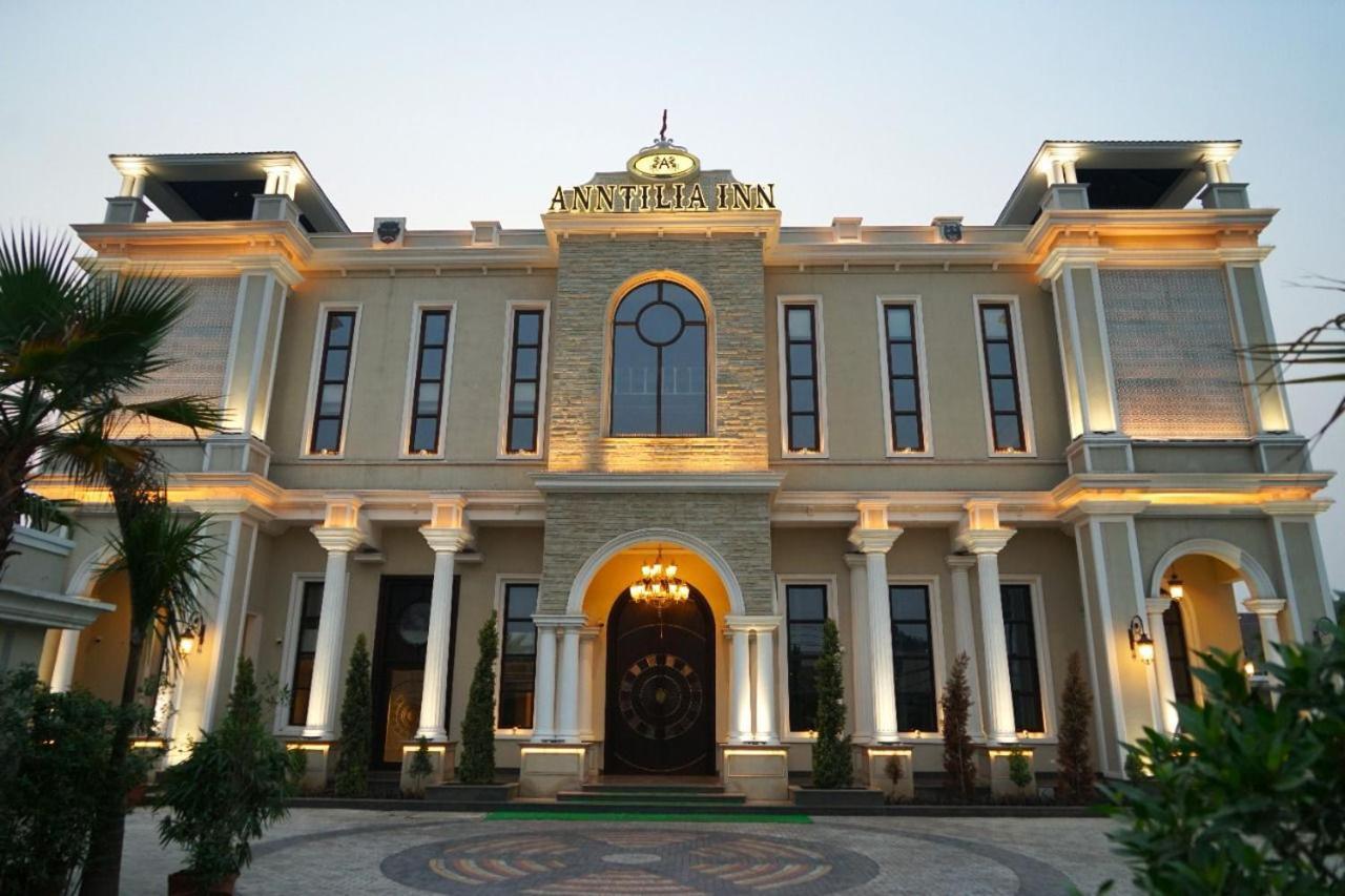 Anntilia Inn Ludhiana Buitenkant foto
